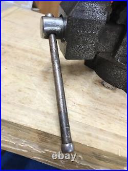 Vintage Columbian D5 D55 Swivel Base Bench Vise 5.5 Jaws Blacksmith Nice USA