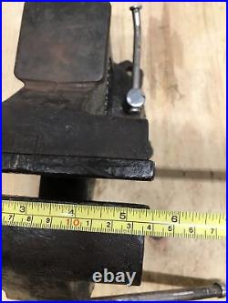 Vintage Columbian D5 D55 Swivel Base Bench Vise 5.5 Jaws Blacksmith Nice USA