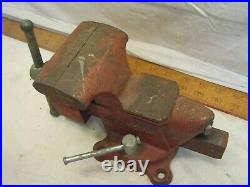 Vintage Columbian D63-1/2 Bench Vise Clamp Tool Hobby Pipe Jaw Swivel Base D 63