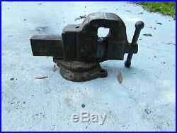 Vintage Columbian No 403 Swivel Base and Jaw Head Bench Vise Made USA