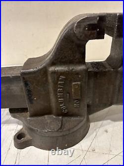 Vintage Columbian No. 604 Swivel Base Bench Vise 4 Blacksmith