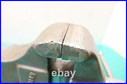 Vintage Columbian Swivel Base 3.5 Vise Jaws