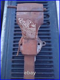 Vintage Craftsman Bench Vise 391.5197 Rare 58LB Swivel Base 4.5 Vice 3915197