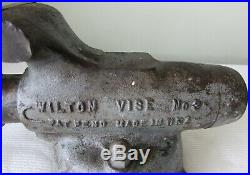 Vintage Early 1941-42 WILTON Bullet Vise No. 3 CHICAGO with Swivel BaseVery Nice