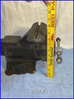 Vintage HEAVY DUTY Cast Iron COLUMBIAN D6 6 Bench VISE Anvil Pipe SWIVEL BASE