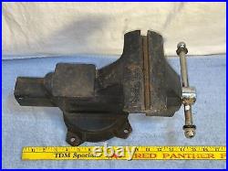 Vintage HEAVY DUTY Cast Iron COLUMBIAN D6 6 Bench VISE Anvil Pipe SWIVEL BASE