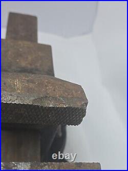 Vintage Hollands No. 24 Swivel Base Bench Vise (4 Jaws/8.25 Max Opening/58lbs.)
