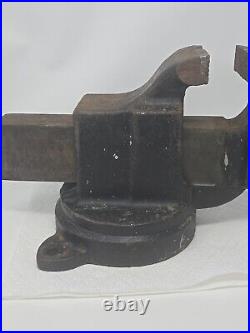 Vintage Hollands No. 24 Swivel Base Bench Vise (4 Jaws/8.25 Max Opening/58lbs.)