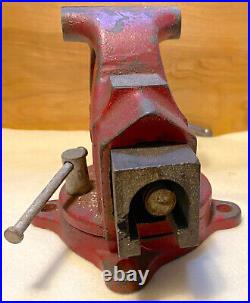 Vintage L. S. Starrett Athol Vise No 013 1/2 Excellent Condition Swivel Base Rare