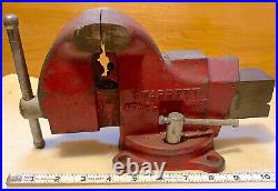 Vintage L. S. Starrett Athol Vise No 013 1/2 Excellent Condition Swivel Base Rare