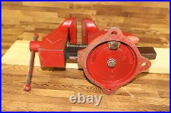 Vintage Littlestown HDWE & FDRY No. 450 Bench Vise Swivel Base Anvil USA