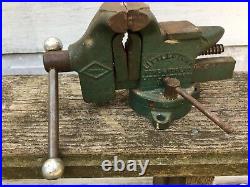 Vintage Littlestown No 25 Swivel Base Bench Vise 3-1/2 Jaws Made In USA LITTCO