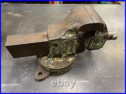 Vintage Morgan Vise Company #140 Bench Vise 4 Jaws Swivel Base Chicago Made USA