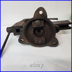 Vintage Parker Swivel Base Vise UNION NEW BRITAIN CONN. USA 3