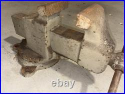 Vintage REED MFG Co. No205 R Vise. Original Paint, Swivel Base, Great Condition