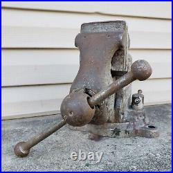 Vintage Reed MFG Co No. 404 R Swivel Base Bench Vise Heavy Duty Machinist Tool