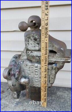 Vintage Reed MFG Co No. 404 R Swivel Base Bench Vise Heavy Duty Machinist Tool