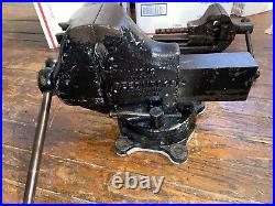 Vintage Reed Mfg Co No. 1C, 3 1/2 Combo Pipe & Bench Vise With Swivel Base