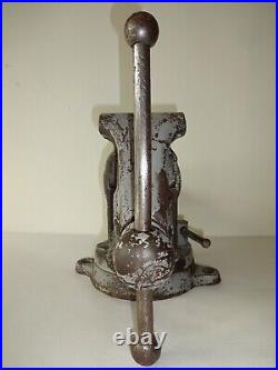 Vintage Reed Mfg Co. No. 404 1/2 Machinist 4 1/2 Vise With Swivel Base And Jaw