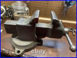 Vintage Reed No 204R Swivel Base Bench Vise, 4 Inch Jaws, 56 lbs USA Nice