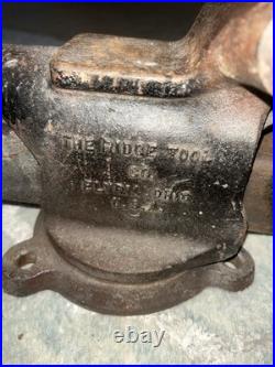 Vintage Ridge Tool Co USA RIDGID No 500-R 5 Jaw Swivel Base Bench Utility Vise