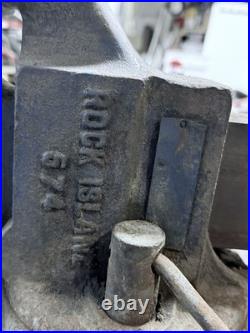 Vintage Rock Island 574 Swivel Base Bench Vise 4½ Jaws USA Made Vintage Rock Island 574 Swivel Base Bench Vise 4½ Jaws USA Made