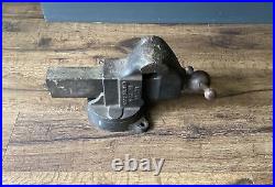 Vintage Rock Island # 73 Swivel Base Machinist Bench Vise 4 Jaw Free Ship