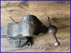 Vintage Rock Island # 73 Swivel Base Machinist Bench Vise 4 Jaw Free Ship