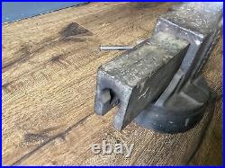 Vintage Rock Island # 73 Swivel Base Machinist Bench Vise 4 Jaw Free Ship