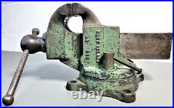 Vintage Rock Island No. 573 Vise 4 Jaw 55lb. With Meat Ball & Swivel Base