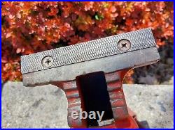 Vintage Sears Craftsman Bench Vise 5 1/4 wide jaws model 391.5181 Swivel base