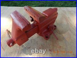 Vintage Sears Craftsman Swivel Base Bench Vise No. 506-51811 5 Width Jaws Red