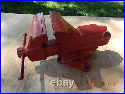Vintage Sears Craftsman Swivel Base Bench Vise No. 506-51811 5 Width Jaws Red