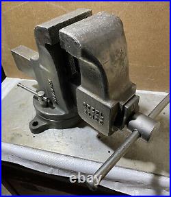 Vintage Simplex Bench Vise With Swivel Base And Pipe Jaw Made In USA