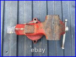 Vintage Starrett No. 014 Machinist Bench Vise WithSwivel Base/Anvil & 4 Wide Jaws