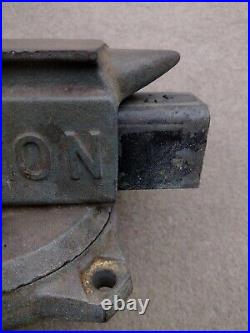 Vintage USA Wilton Bench Vise Swivel Base 4 Jaw Width Anvil Work Surface Read