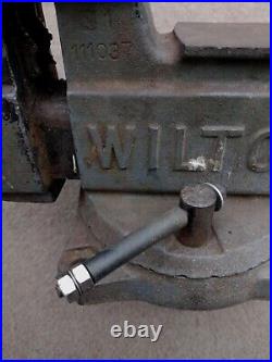 Vintage USA Wilton Bench Vise Swivel Base 4 Jaw Width Anvil Work Surface Read