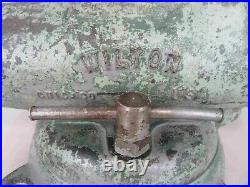 Vintage WILTON 4 Jaw Bullet Shop Bench Machinist Vise 9400 w Swivel Base