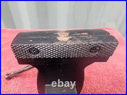 Vintage WILTON 4 Mechanics Vise w Swivel Base 111092. Made in USA