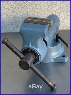 Vintage Wilton Bullet 3-1/2 Swivel Base Bench Vise Machinist Schiller Park Ill