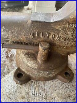 Vintage Wilton Bullet Bench Vise #835 3-1/2 Jaws WithSwivel Base