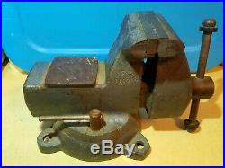 Vintage Wilton Mechanics Vise 4 Jaws Made In USA withSwivel Base