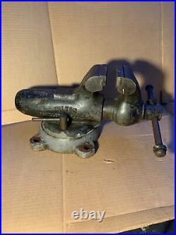 Vintage Wilton Swivel Base Bullet HD Vise with 4 inch Jaws. Model 101028