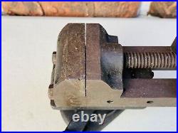 Vintage Yankee Tools Machinist Vise No 9 & Locking Swivel Base No 4992