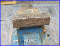 Vintage Yost 204, 4, Bench Anvil Vise, Swivel Rotating Base, Straight Handles