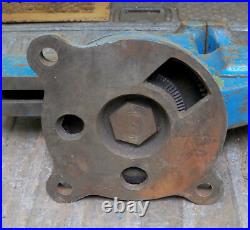 Vintage Yost 204, 4, Bench Anvil Vise, Swivel Rotating Base, Straight Handles