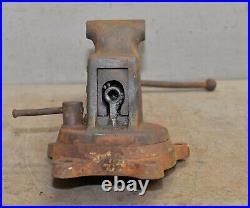 Vintage rare Reed No 203 1/2R bench vise swivel base collectible tool