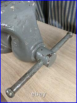 Vtg Wilton Bullet Bench Vise 5 Jaws Heavy 68 Pounds, No Swivel Base Included