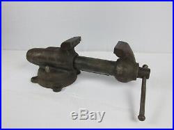 WILTON Baby Bullet Vise No. 3 CHICAGO with Swivel Base Early Wilton Vise 3 Jaws