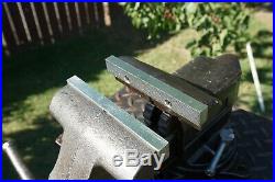 WILTON UTILITY VISE 5 1/2'' JAW, WithSWIVEL BASE & PIPE GRIP, 26 LB VICE MADE IN USA